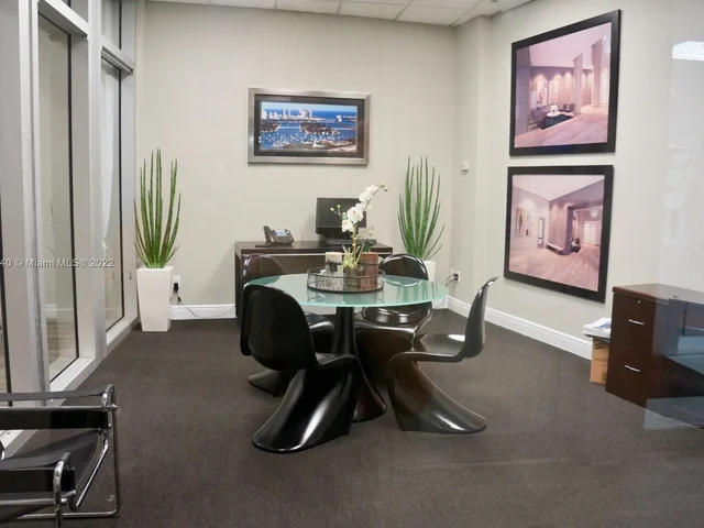 1750 N Bayshore Dr # 1605, Miami FL 33132