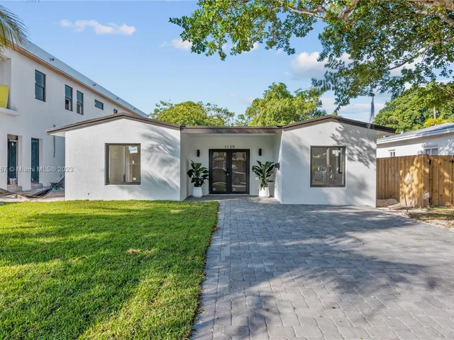 1129 NE 12th Ave, Fort Lauderdale FL 33304