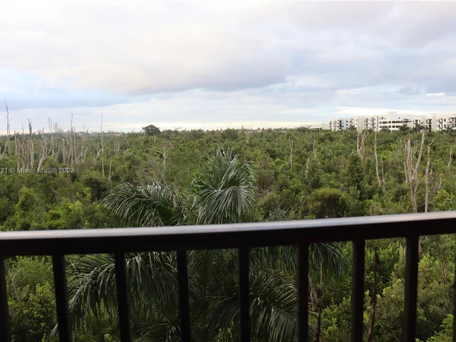 8031 NW 104th Ave # 36, Doral FL 33178