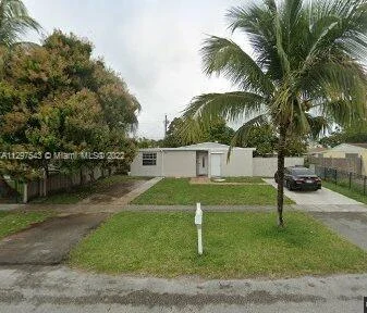 5451 Eadie Pl, West Palm Beach FL 33407