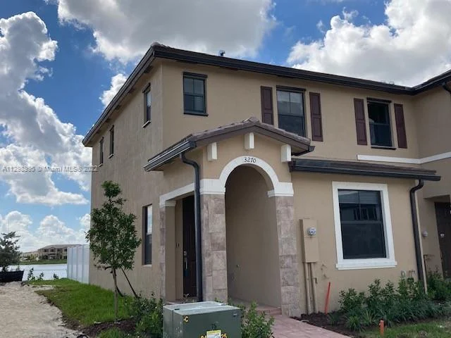 3270 W 114th Ter, Hialeah FL 33018