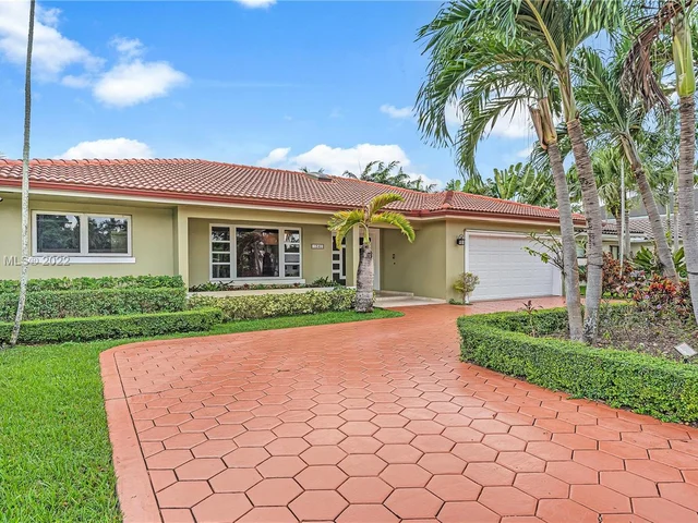 1240 Starling Ave, Miami Springs FL 33166