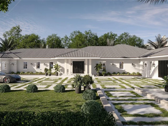 7200 Hardee Dr, Miami FL 33143