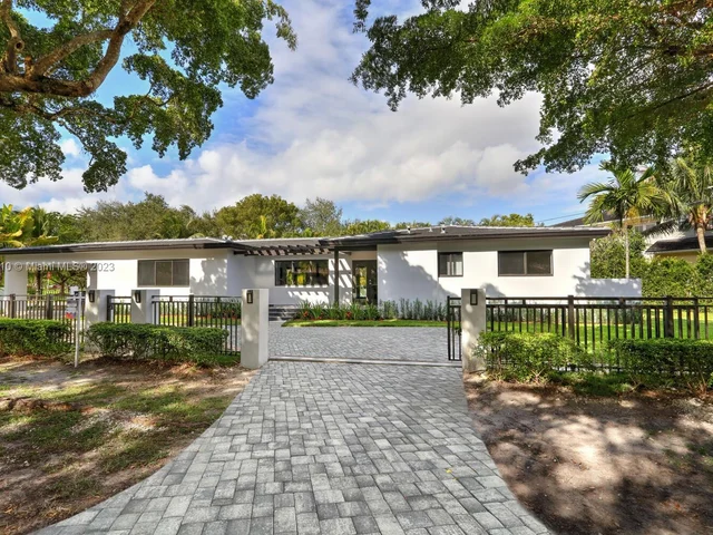 1335 San Remo Ave, Coral Gables FL 33146