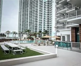 350 S Miami Ave # 3203, Miami FL 33130