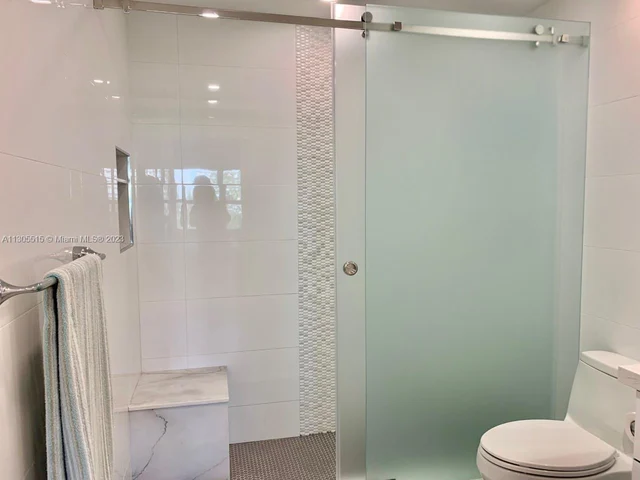 300 Diplomat Pkwy # 604, Hallandale Beach FL 33009