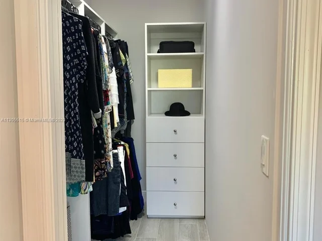 300 Diplomat Pkwy # 604, Hallandale Beach FL 33009