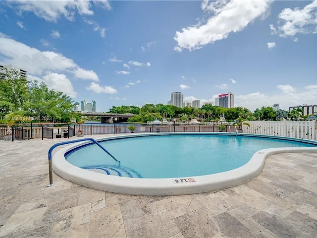 300 Diplomat Pkwy # 604, Hallandale Beach FL 33009