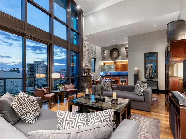 101 20th St, Miami Beach FL 33139