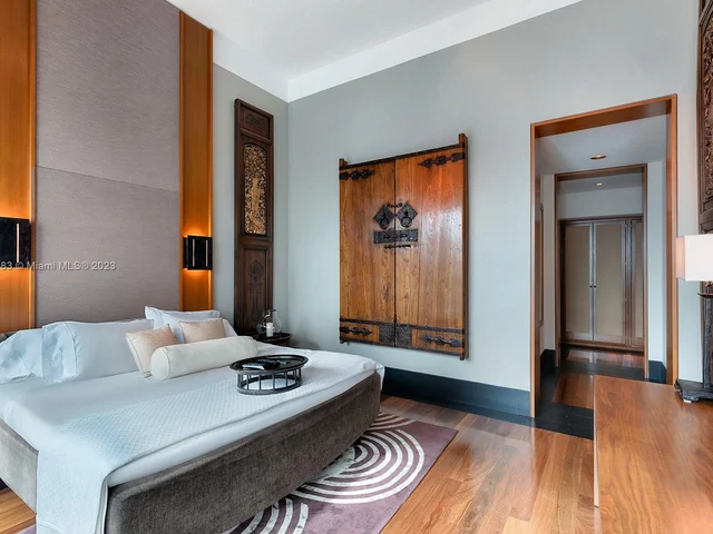 101 20th St, Miami Beach FL 33139