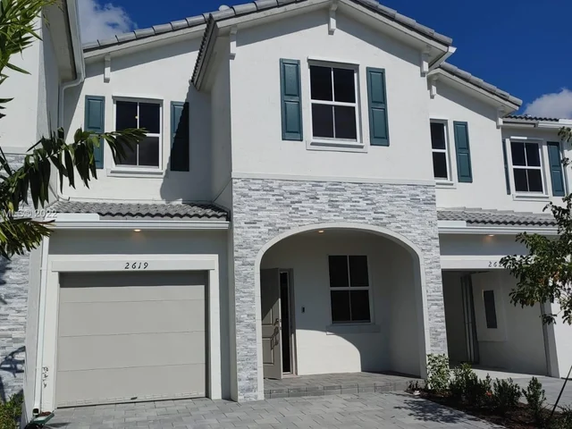 2619 SE 10th St # 0, Homestead FL 33035