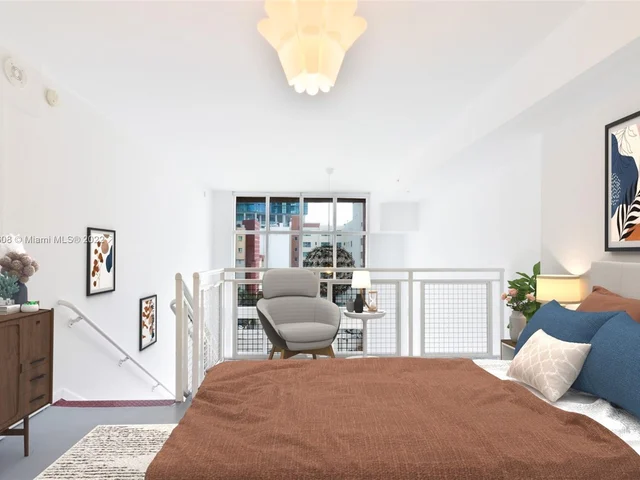 244 Biscayne Blvd # 640, Miami FL 33132