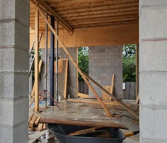 8735 SW 107th St, Miami FL 33176