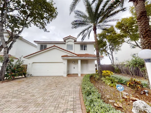 10867 NW 59th St, Doral FL 33178