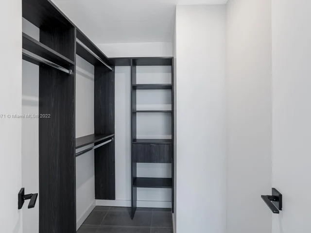 227 NE 2nd # 2404, Miami FL 33132