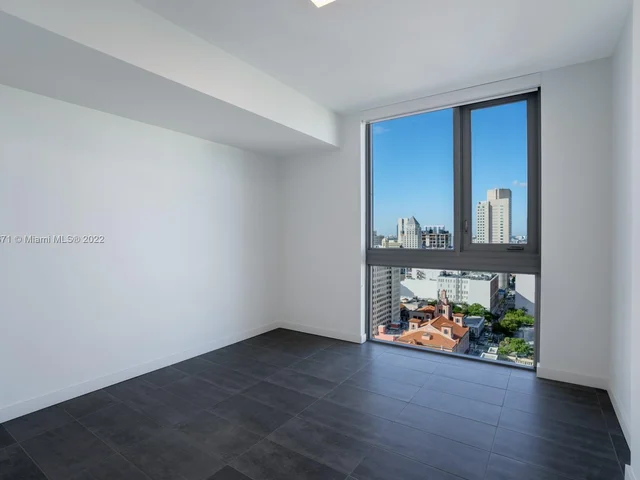 227 NE 2nd # 2404, Miami FL 33132