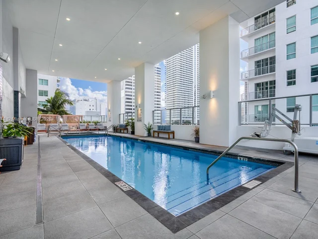 227 NE 2nd # 2404, Miami FL 33132