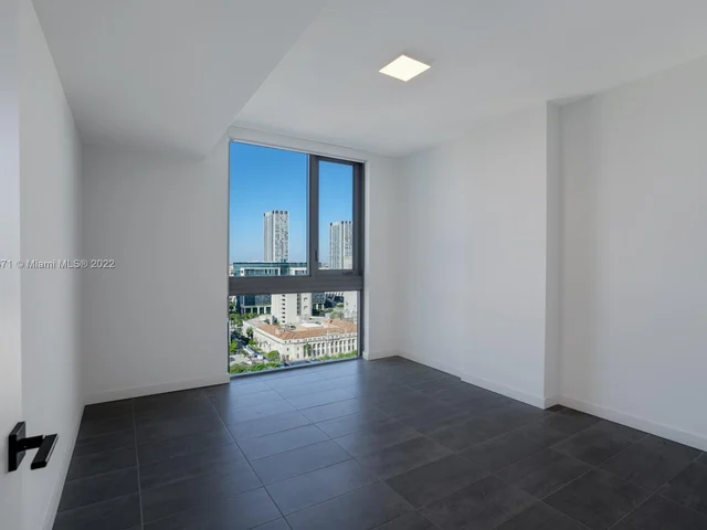 227 NE 2nd # 2404, Miami FL 33132