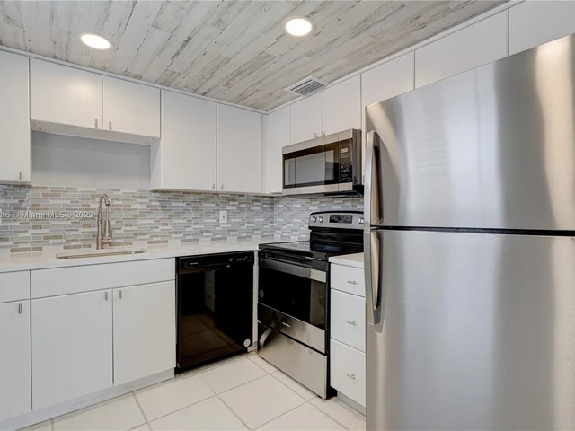 520 Saxony K # 520, Delray Beach FL 33446