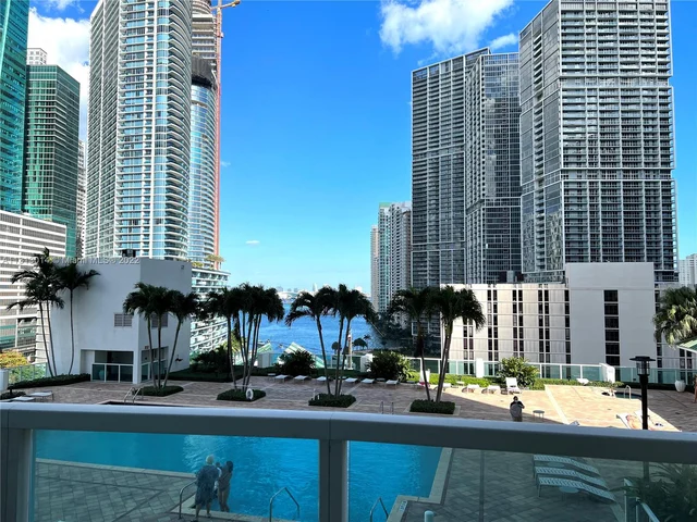 31 SE 5th St # 1406, Miami FL 33131