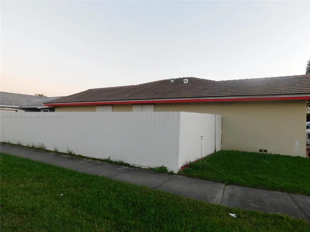 16801 SW 146th Ct, Miami FL 33177
