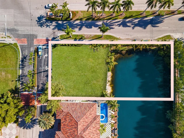 3460 NE 164th St, North Miami Beach FL 33160