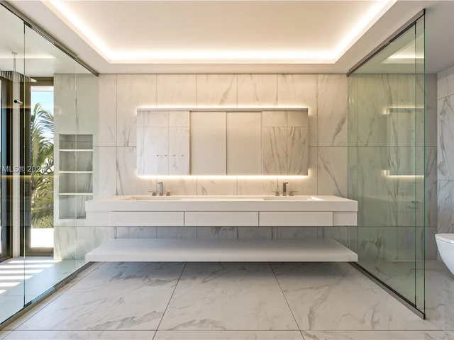 3460 NE 164th St, North Miami Beach FL 33160