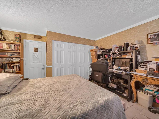 13499 Biscayne Blvd # 1002, North Miami FL 33181