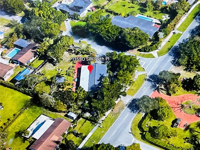 13550 SW 99th Pl, Miami FL 33176