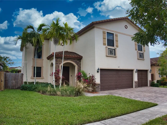 631 SE 35th Ave, Homestead FL 33033