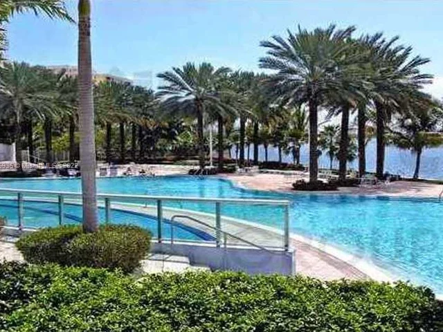 1500 Bay Rd # 1500, Miami Beach FL 33139