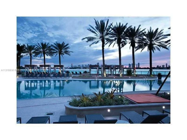 1500 Bay Rd # 1500, Miami Beach FL 33139