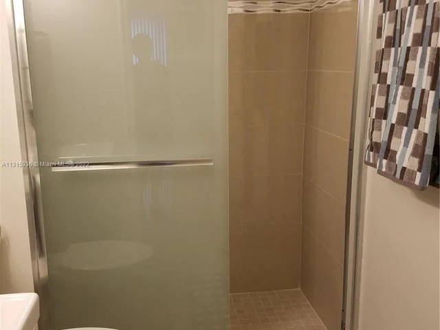 1500 Bay Rd # 1500, Miami Beach FL 33139