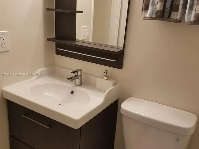 1500 Bay Rd # 1500, Miami Beach FL 33139