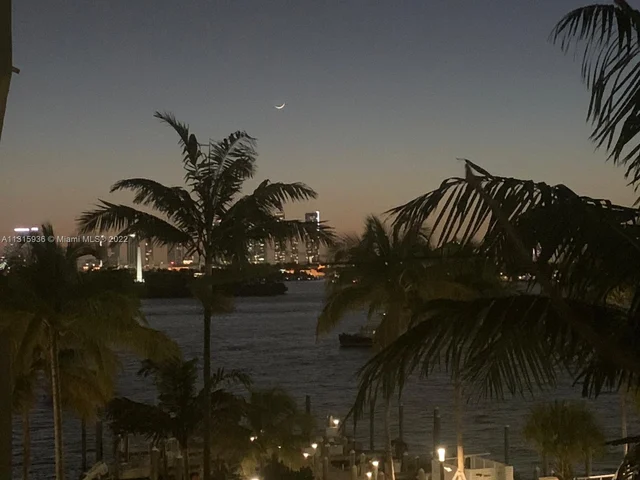 1500 Bay Rd # 1500, Miami Beach FL 33139