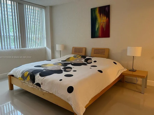 1500 Bay Rd # 1500, Miami Beach FL 33139