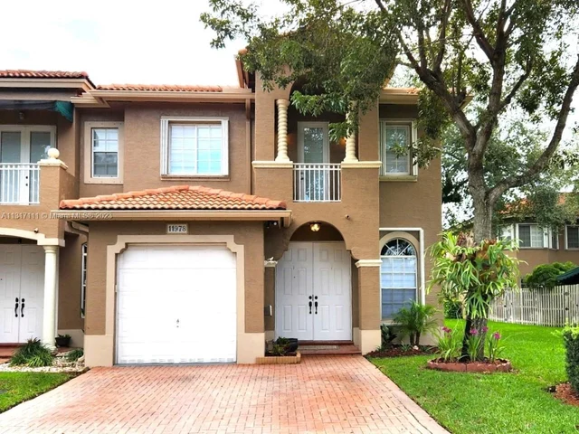 11978 SW 81 St, Miami FL 33183