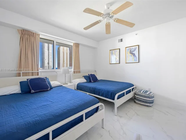 18100 N Bay Rd # 1003, Sunny Isles Beach FL 33160