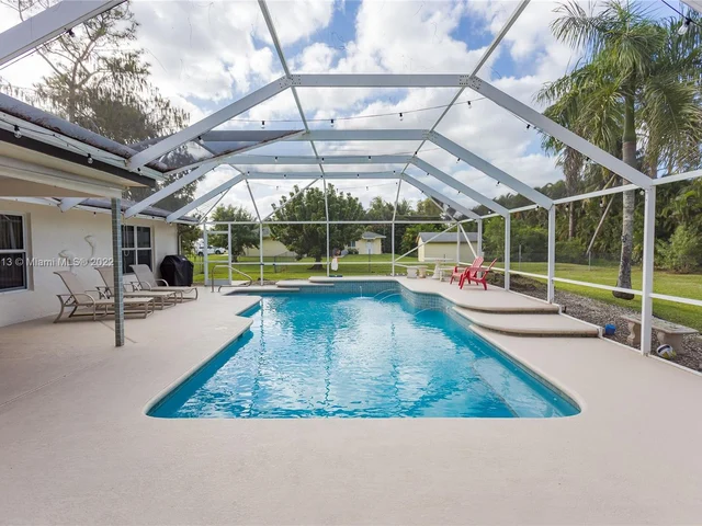 16745 E Wiltshire Dr, Loxahatchee FL 33470