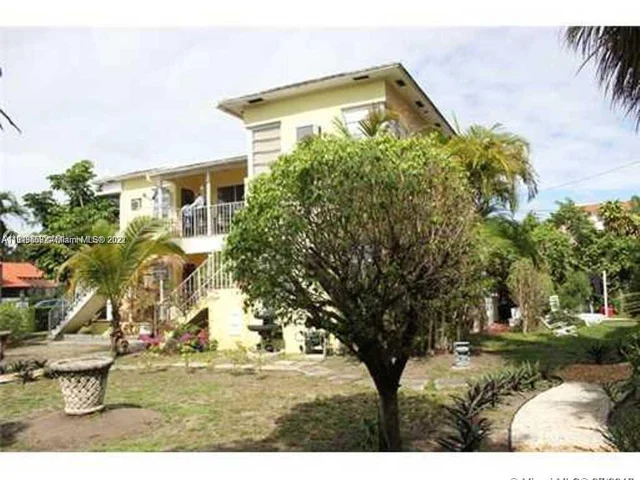 8851 Harding Ave # 1, Surfside FL 33154