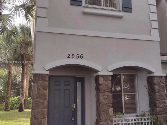 2556 SW 83rd Ave # 101, Miramar FL 33025