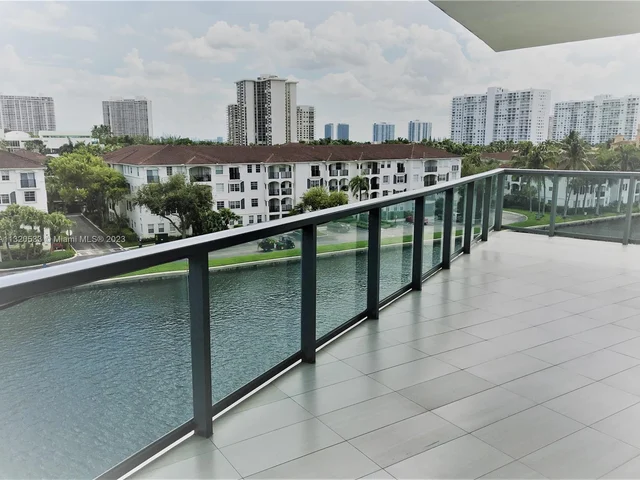 3250 NE 188 St # 401, Aventura FL 33180