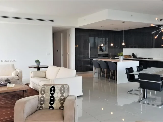 3250 NE 188 St # 401, Aventura FL 33180