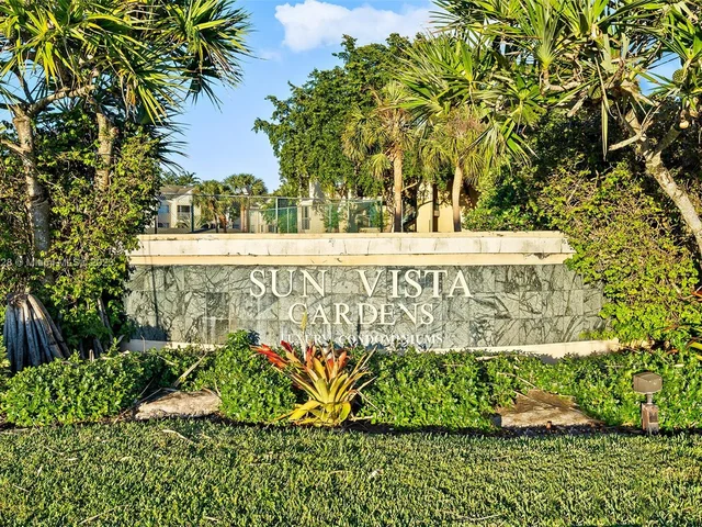 5686 Rock Island Rd # 106, Tamarac FL 33319