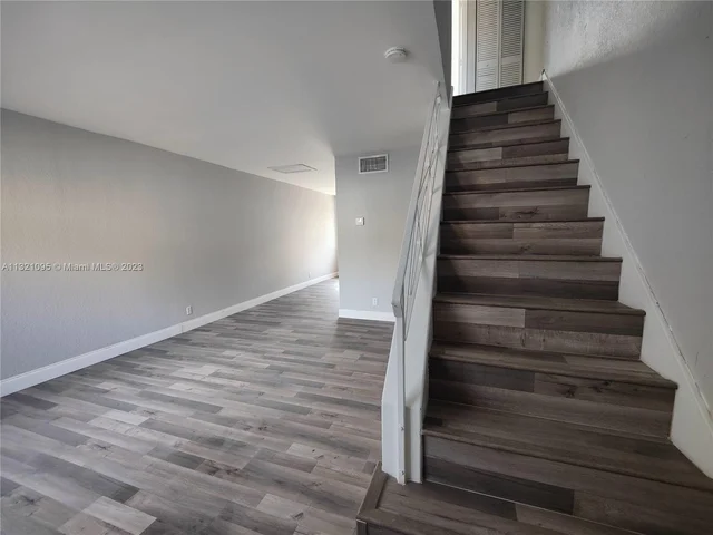 4719 NW 9th Dr # 4719, Plantation FL 33317