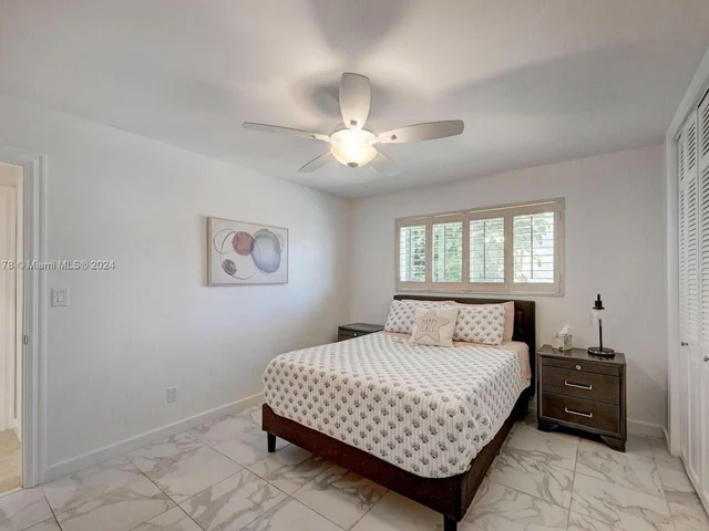 932 Polk St, Hollywood FL 33019