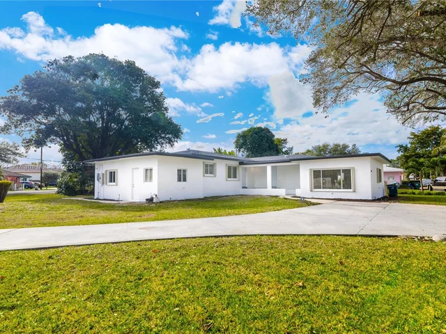 14415 NW 14th Dr, Miami FL 33167