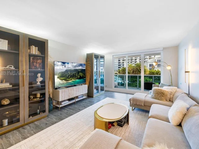 2301 Collins Ave # 306, Miami Beach FL 33139