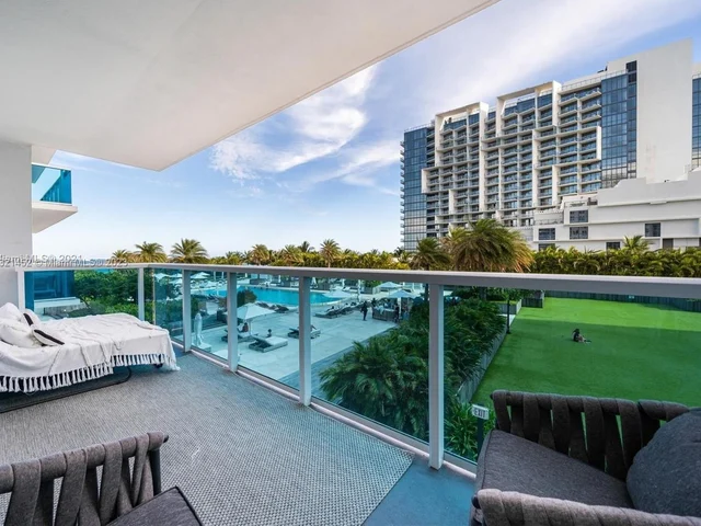 2301 Collins Ave # 306, Miami Beach FL 33139
