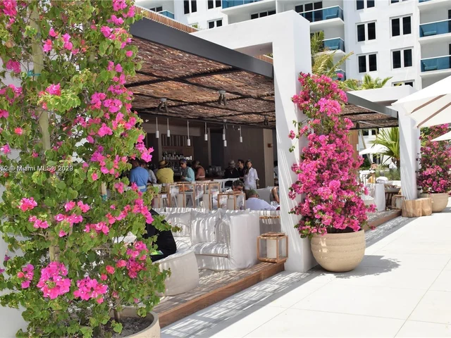 2301 Collins Ave # 306, Miami Beach FL 33139